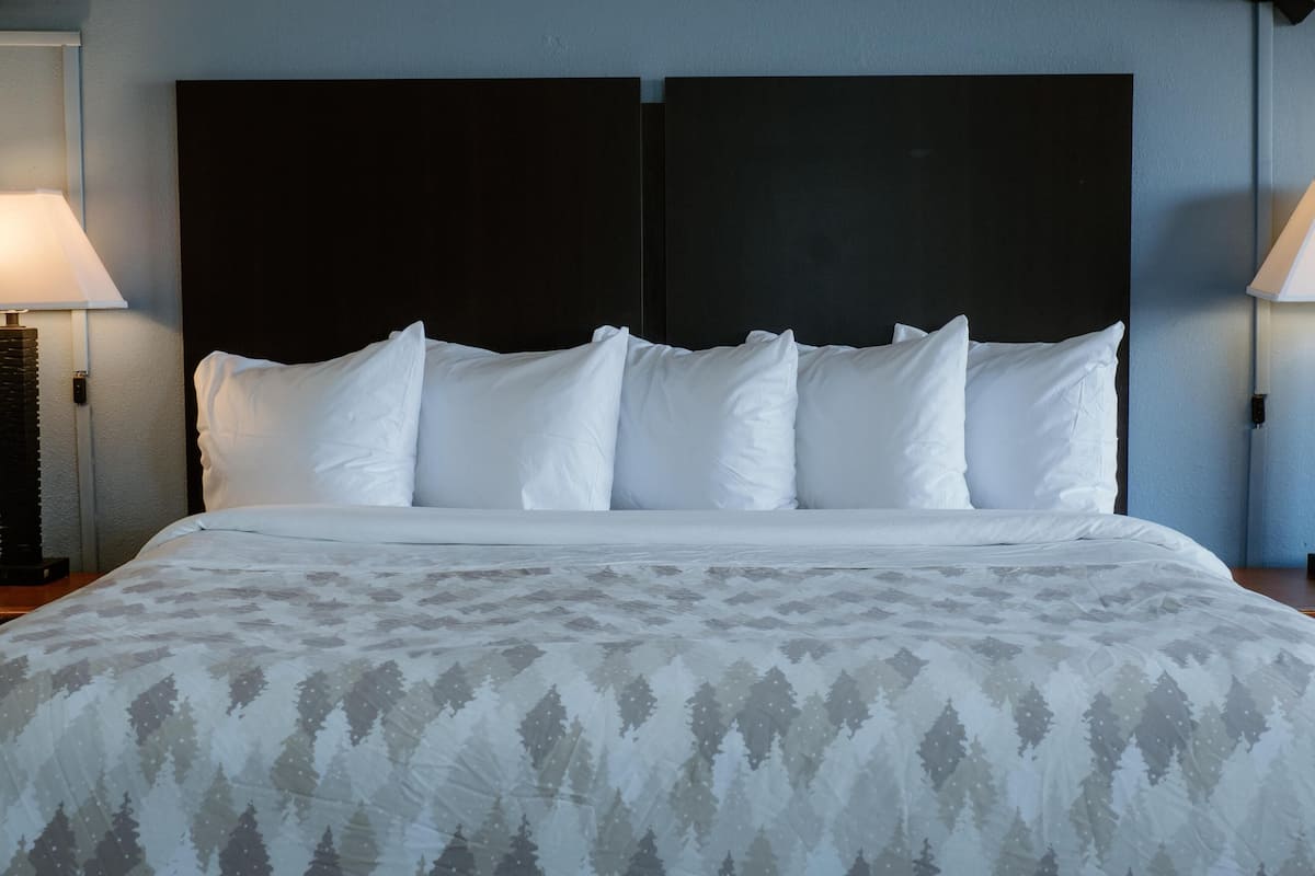 Premium bedding, desk, blackout drapes, iron/ironing board