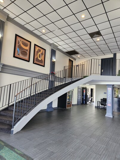 Americas Best Value Inn & Suites Phenix City