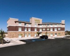 Exterior - MainStay Suites Hobbs (Hobbs)
