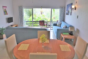 公寓, 1 张特大床 (Windsor Apartment) | 1 多间卧室、高档床上用品、客房内保险箱、隔音