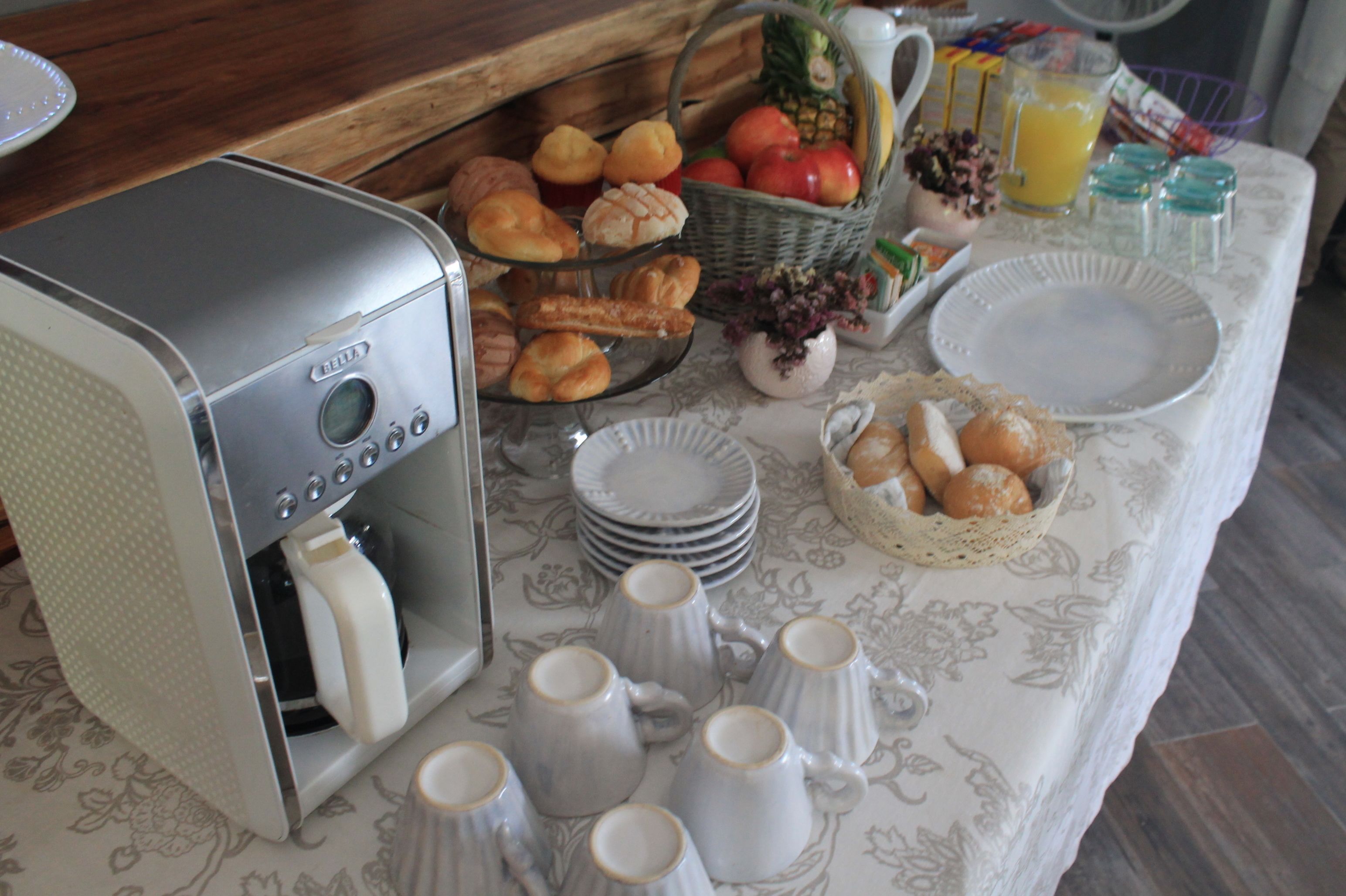 daily cooked-to-order breakfast for a fee