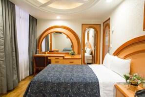 Quadruple Room | In-room safe, free WiFi