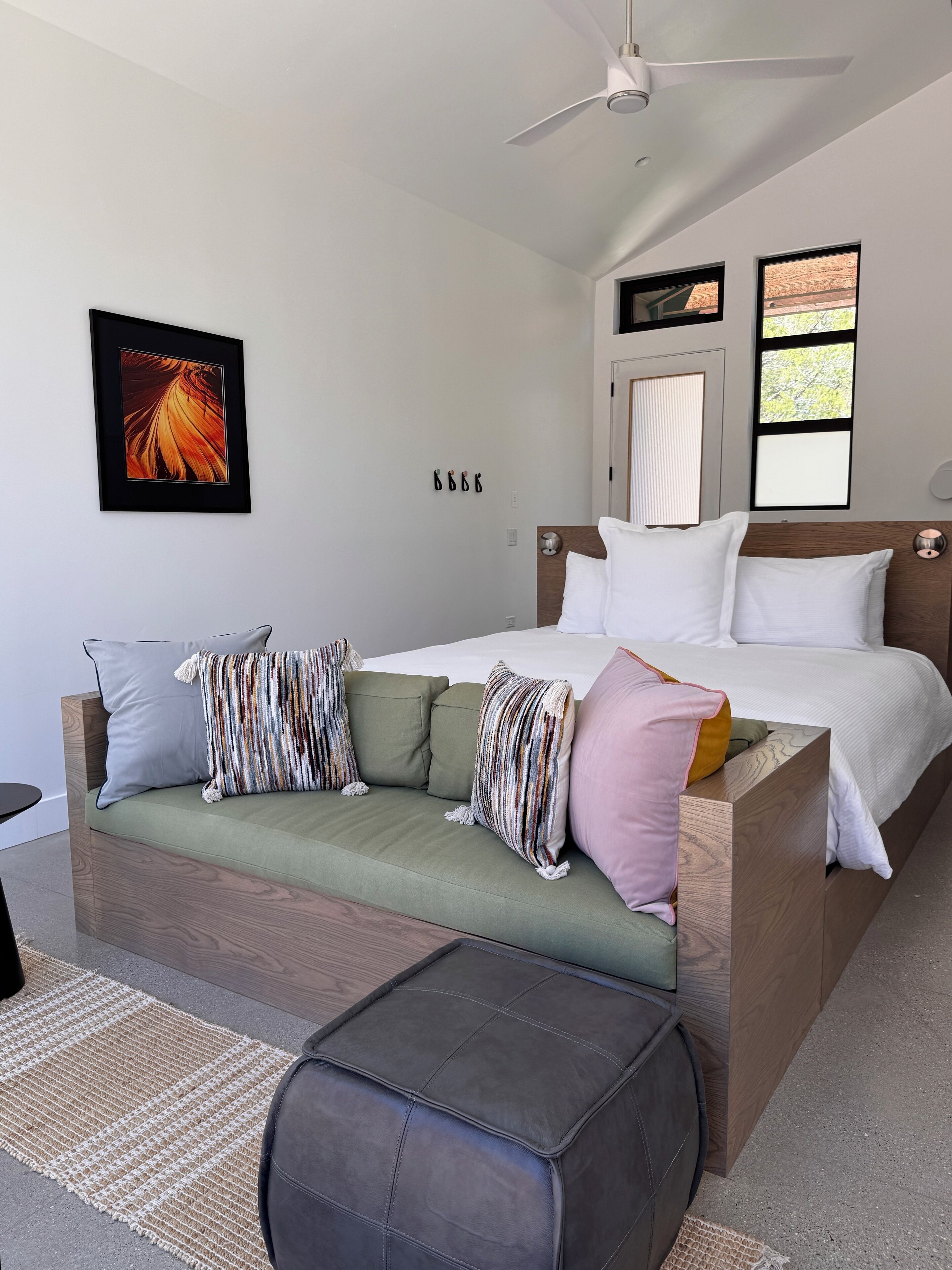 Desert King Balcony | Frette Italian sheets, premium bedding, down comforters, pillowtop beds