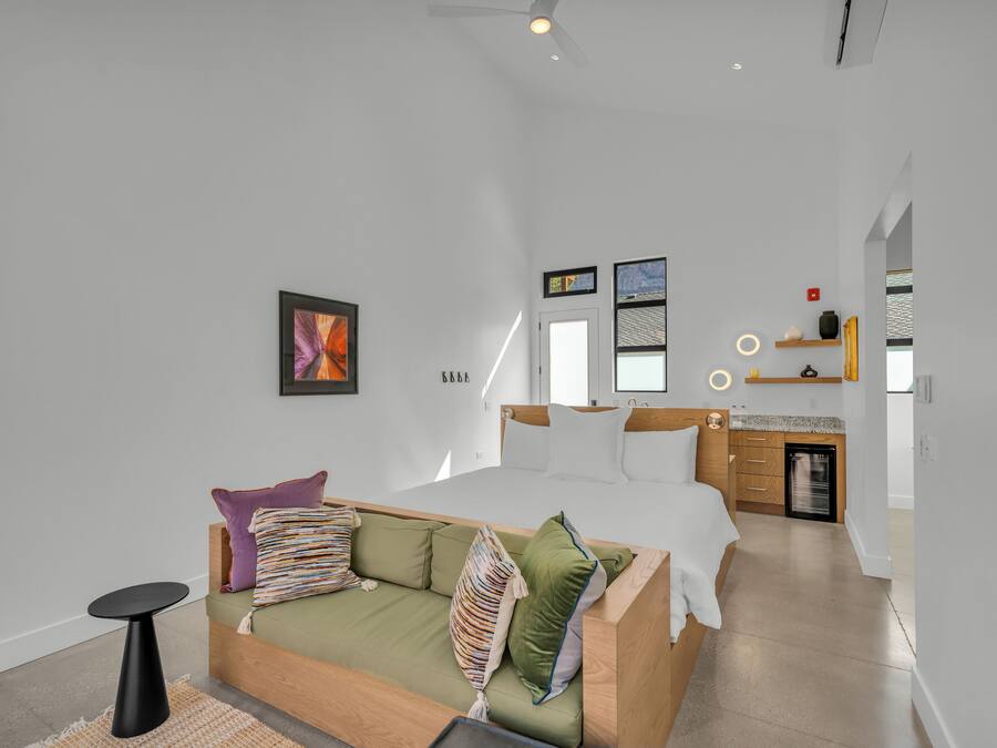 Frette Italian sheets, premium bedding, down duvets, pillow-top beds