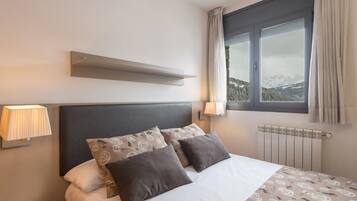 Blackout curtains, iron/ironing board, cots/infant beds, free WiFi