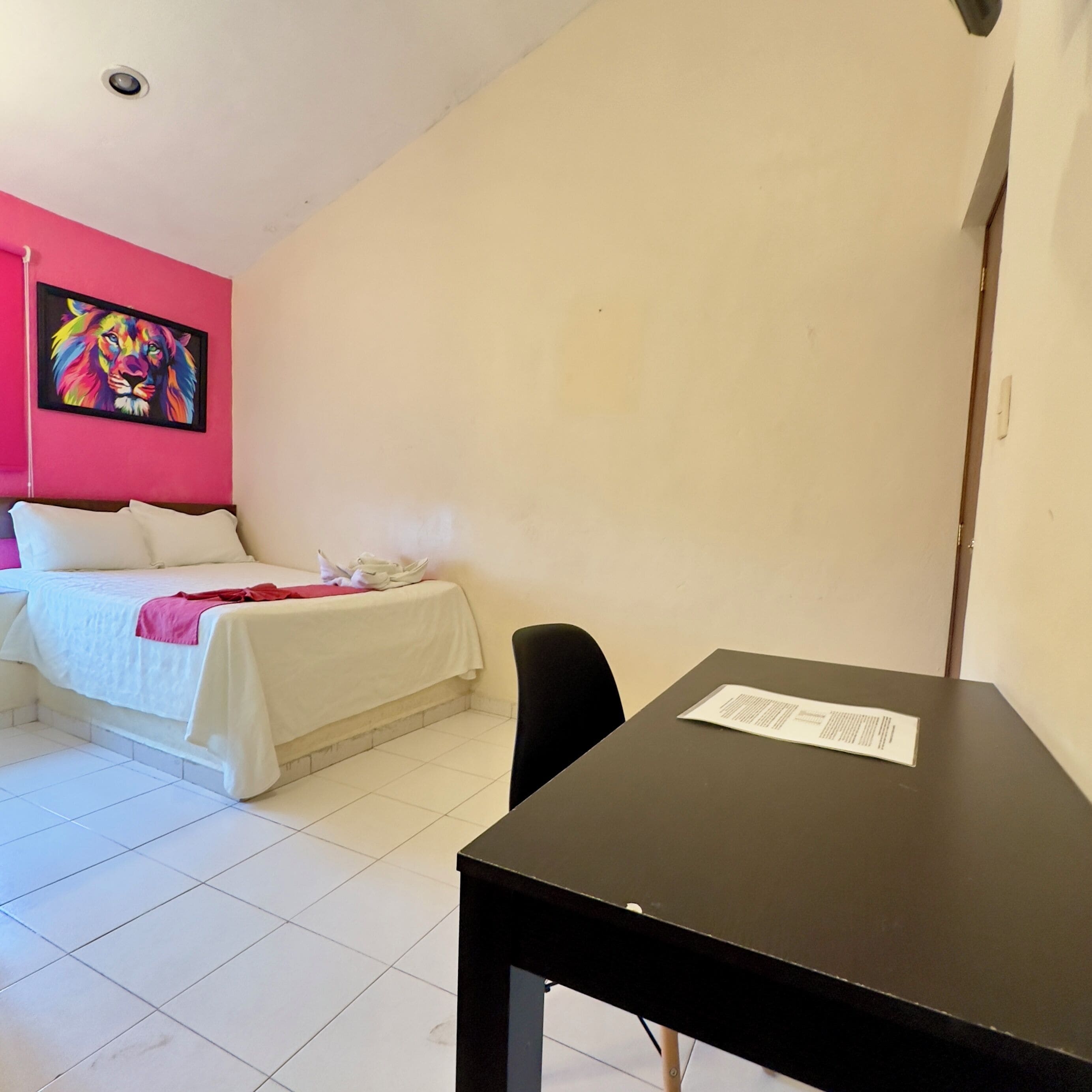 Chambre Standard, 1 grand lit, climatisation