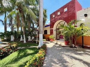 Front of property - Hotel Barranquilla (Campeche)