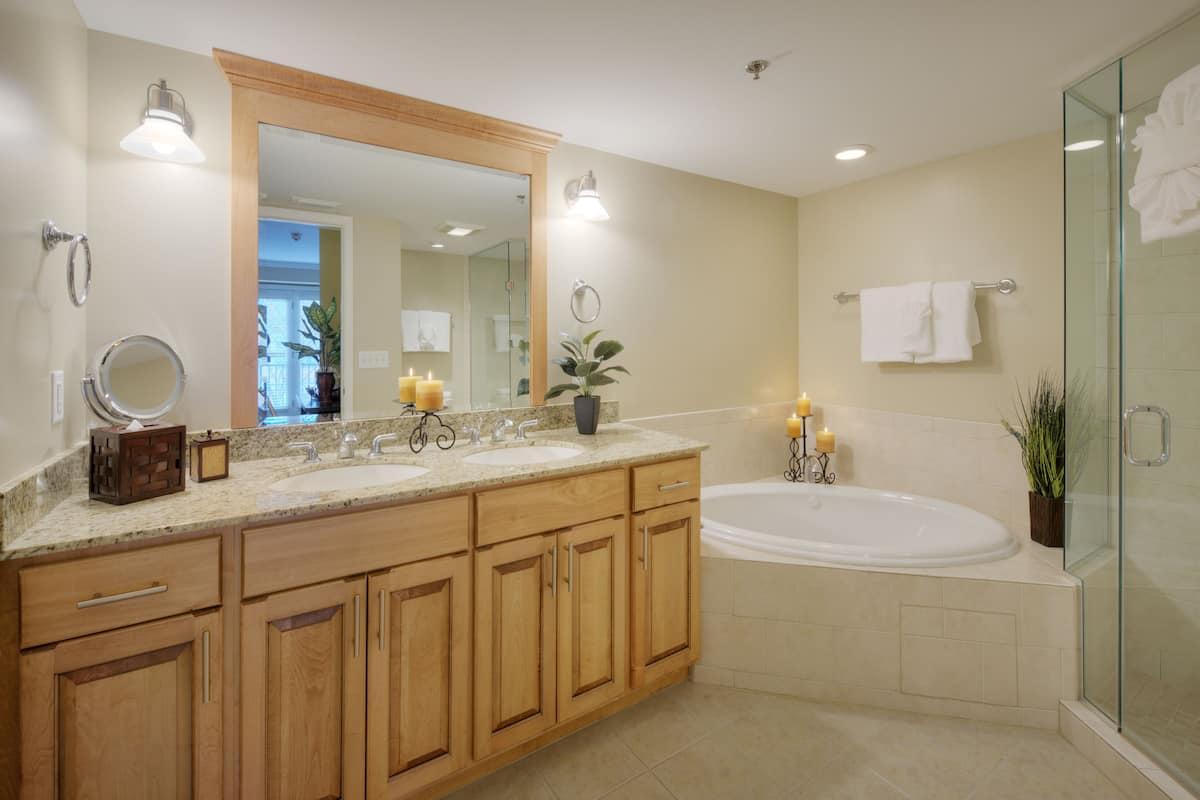 signature suite, 2 bedrooms | bathroom | hair dryer, towels, soap, shampoo