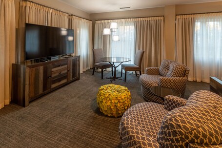The Residences at Biltmore - Image 41