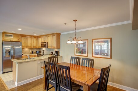 The Residences at Biltmore - Image 45