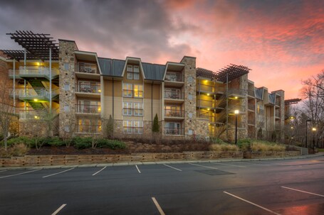 The Residences at Biltmore - Image 3