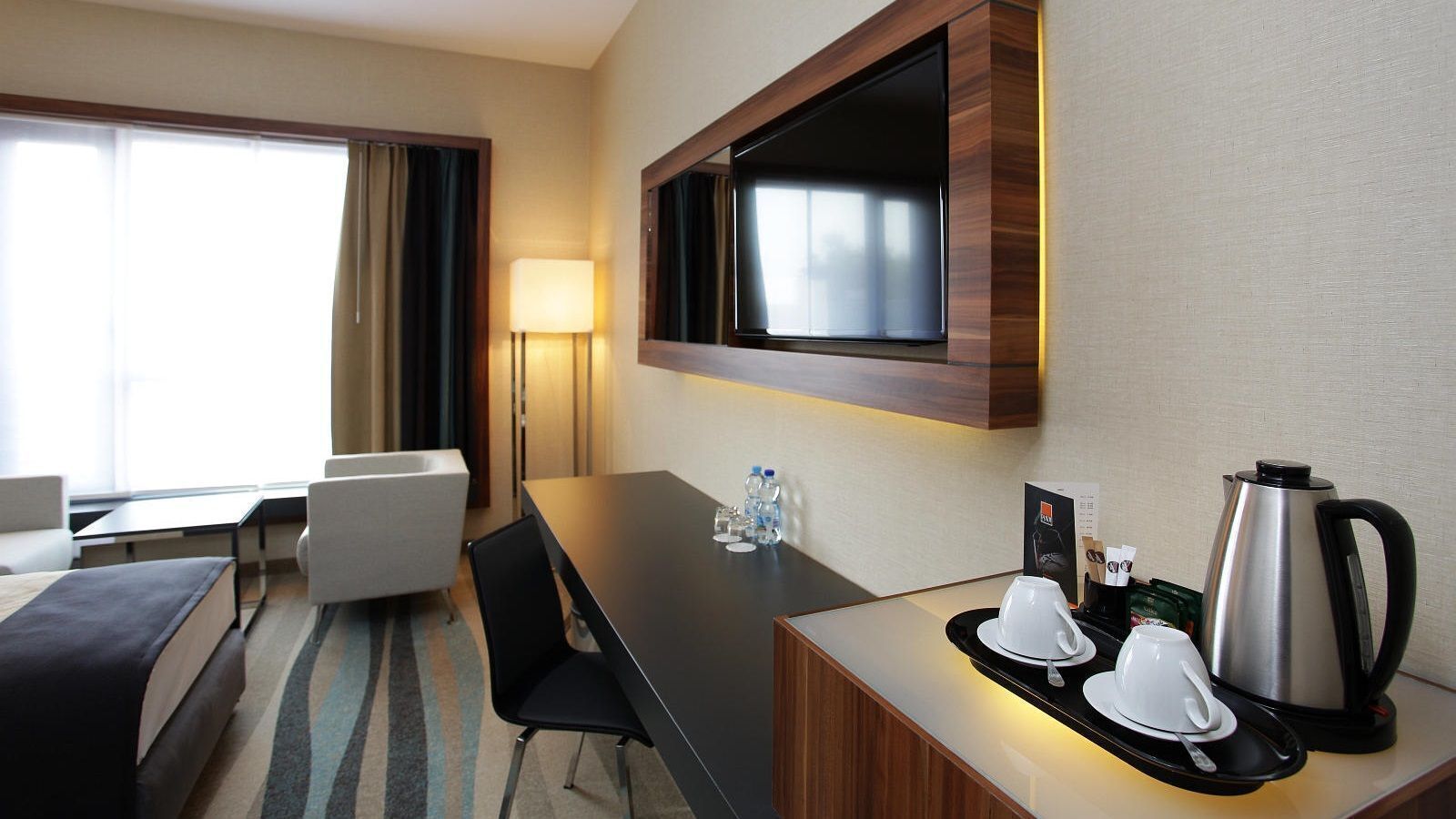 premium bedding, in-room safe, desk, soundproofing