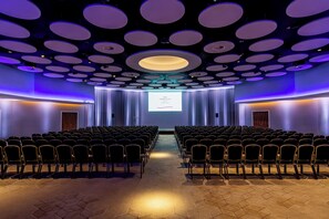 Meeting facility - Crowne Plaza Newcastle - Stephenson Quarter by IHG (Newcastle-upon-Tyne)