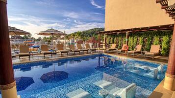 Outdoor pool, sun loungers