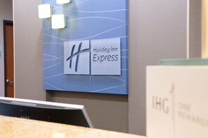 Exterior - Holiday Inn Express & Suites New Martinsville by IHG (New Martinsville)