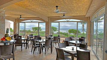 Free daily full breakfast