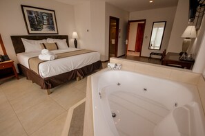 Suite | Premium bedding, in-room safe, desk, free WiFi