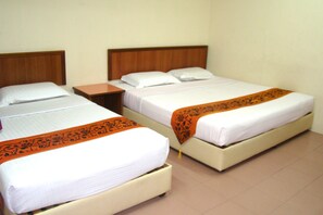 Family Room | Desk, iron/ironing board, free WiFi - KT Beach Resort (Kuala Terengganu)