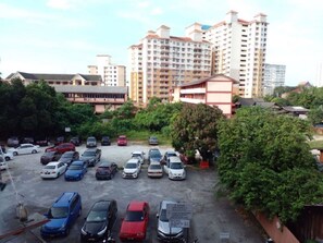 Self-parking (surcharge)