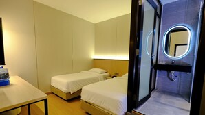 Premium Standard Twin Room