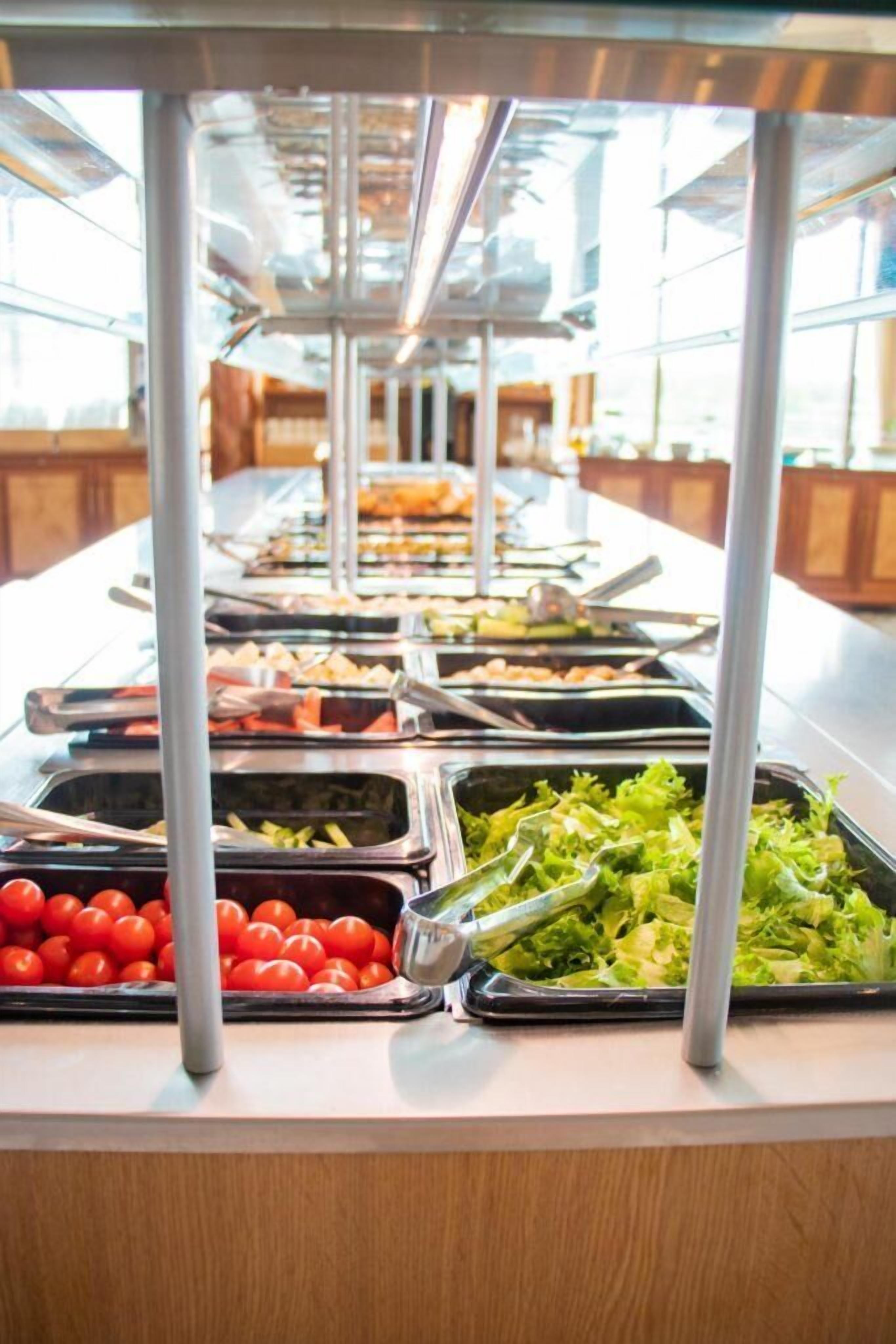 Ilmainen päivittäinen buffetaamiainen 