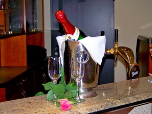 Bar (on property) - Hotel Amadeus ROYAL Berlin (Hoppegarten)
