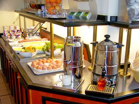 Coffee service. Hotel Amadeus ROYAL Berlin