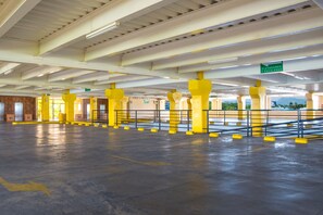 Parken ohne Service (kostenlos)