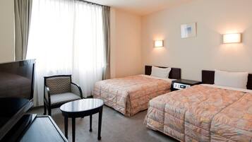 Twin Room, Smoking (2 semidouble beds) | In-room safe, individually decorated, desk, blackout drapes