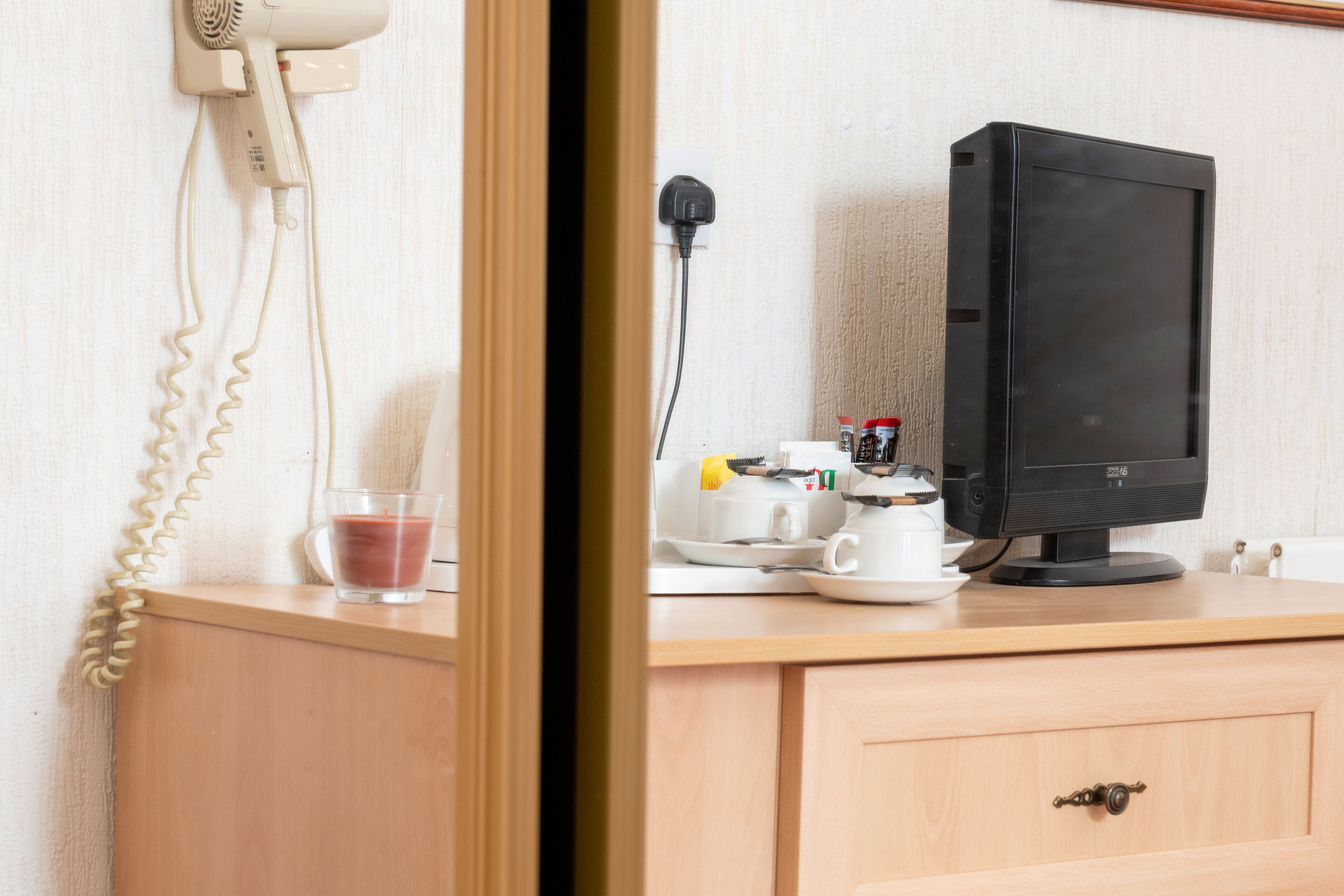 Photo - THE TREVONE, Llandudno