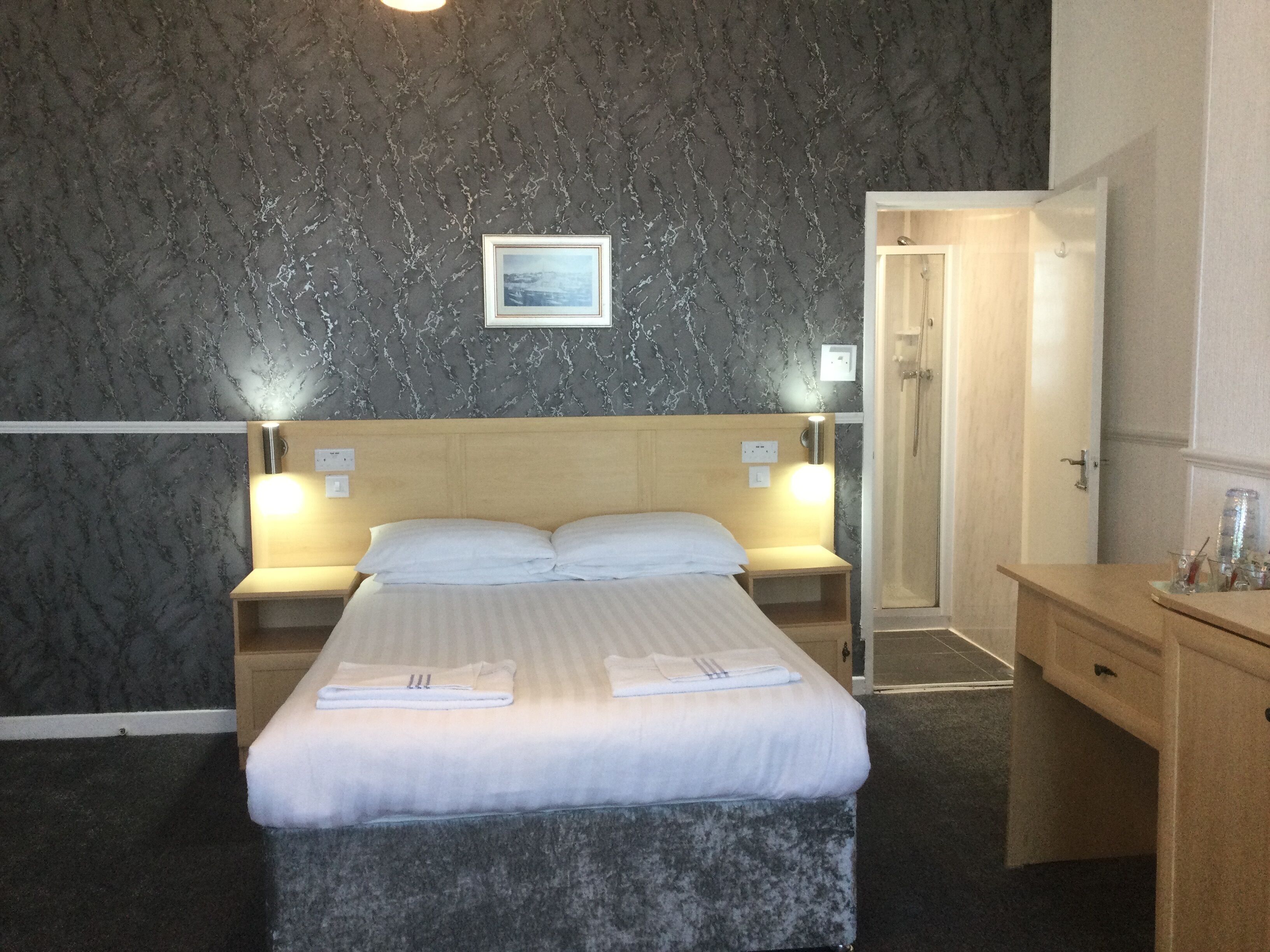 Photo - THE TREVONE, Llandudno