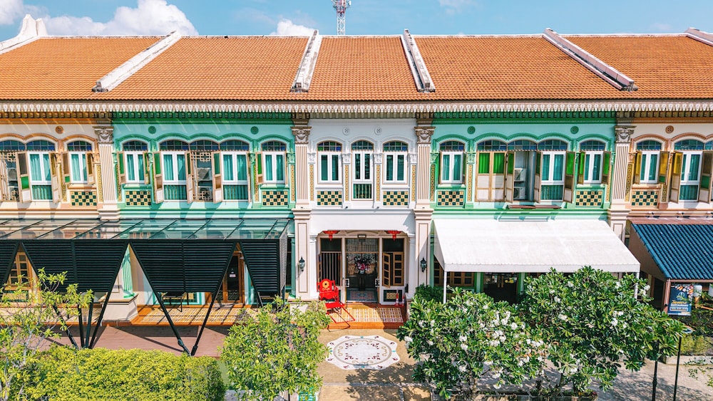 O'nya Phuket Hotel