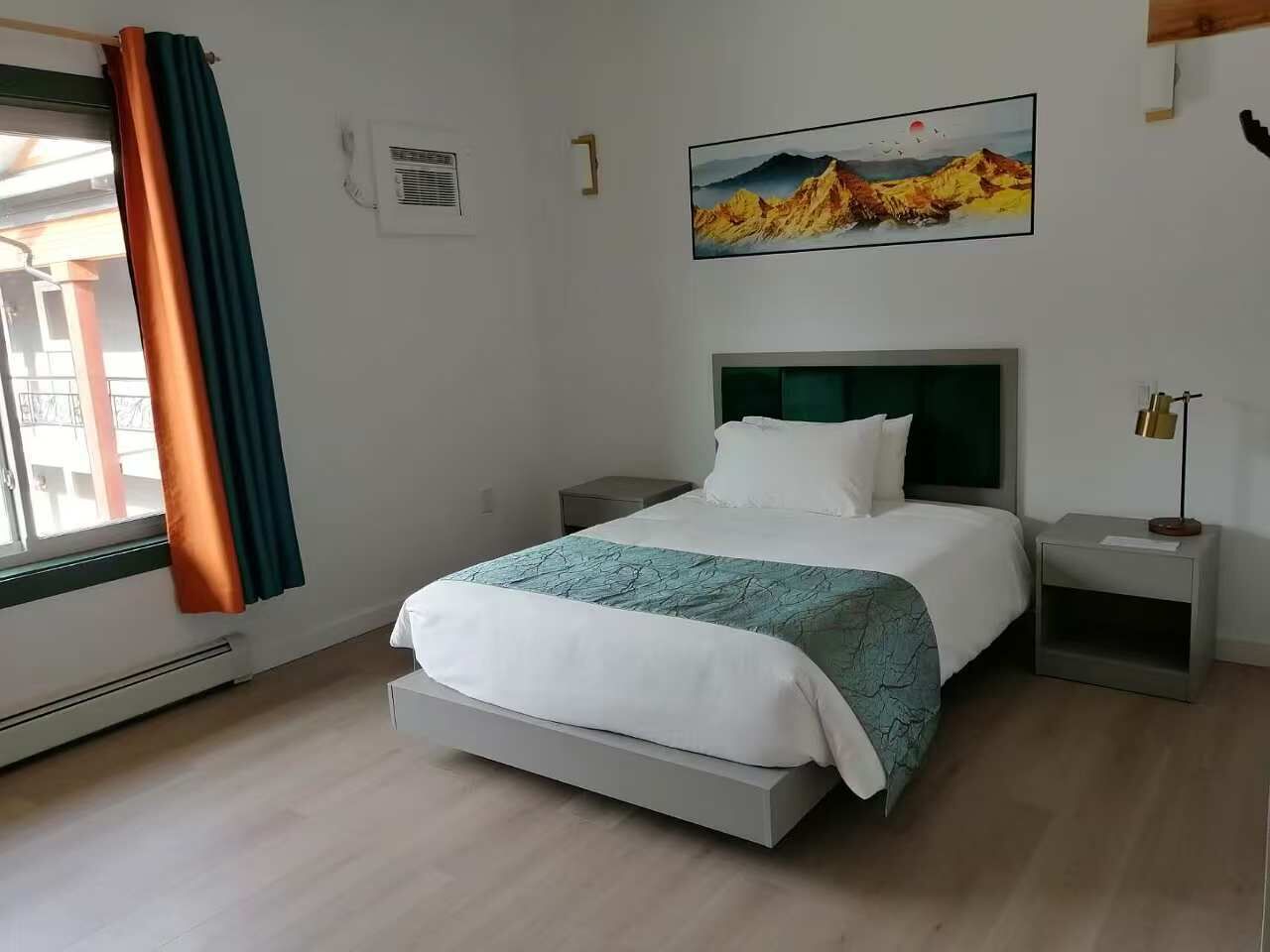 Suite, 1 Doppelbett | Schreibtisch, Verdunkelungsvorhänge, Bügeleisen/Bügelbrett