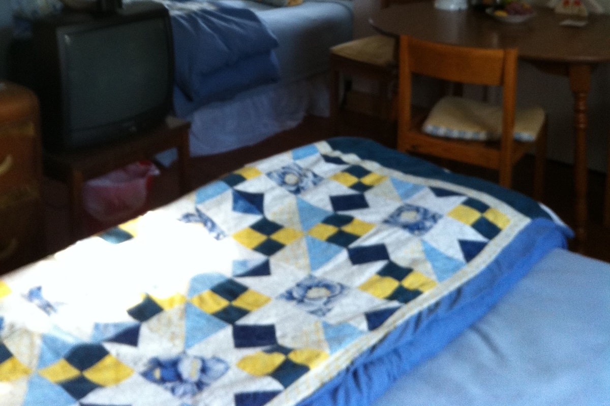 Habitación doble familiar de uso individual, 2 camas Queen size | Servicio a la habitación