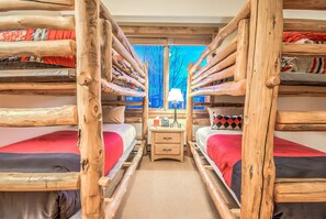 4 Bedroom, 4 Bathroom - Champagne Lodge 3207   | Iron/ironing board, rollaway beds - Trappeurs Crossing by Retreatia (Steamboat Springs)