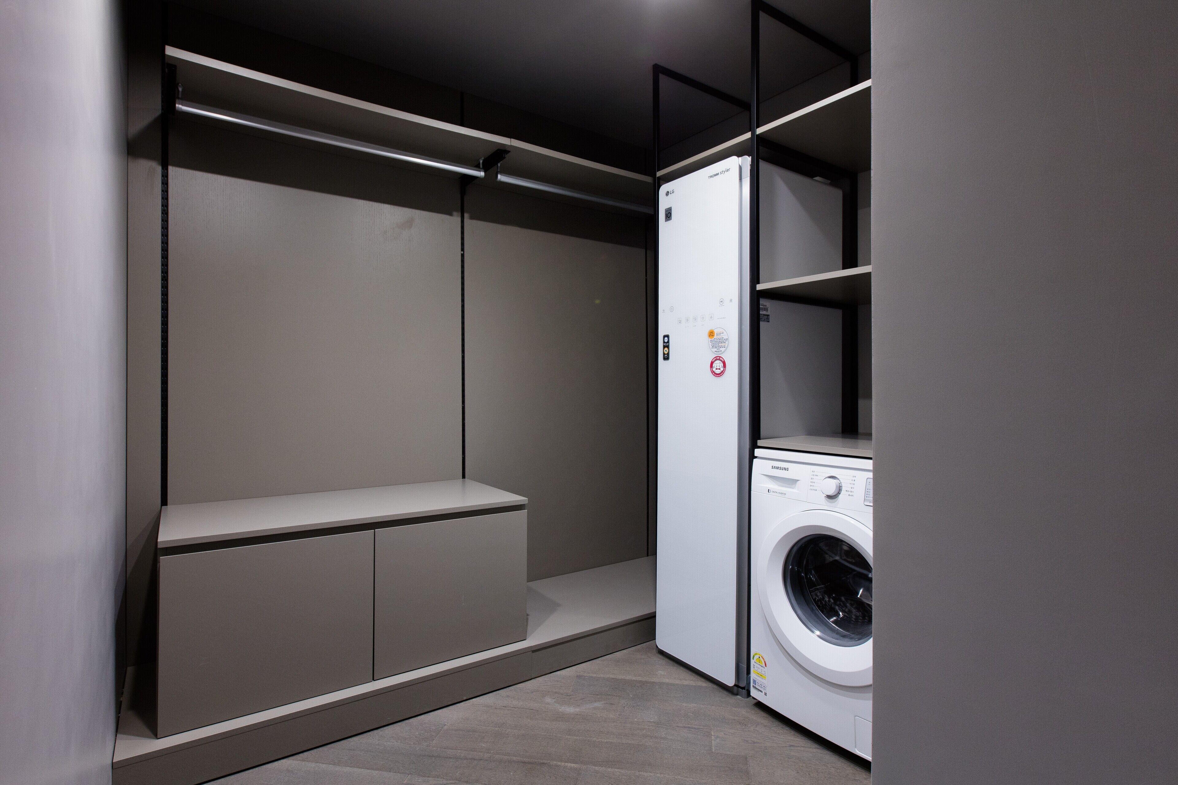 royal suite | premium bedding, tempur-pedic beds, in-room safe, desk