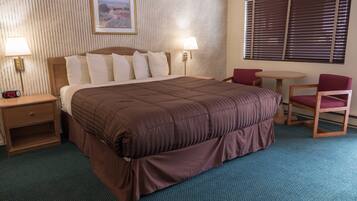 Standard Room, 1 King Bed