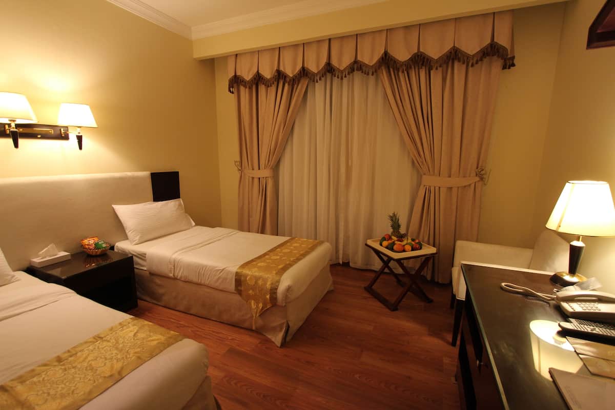 Kamar Double Klasik | Brankas, meja kerja, kedap suara, dan Wi-Fi gratis