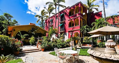 Collection O Casa Bella Hotel Boutique, Cabo San Lucas