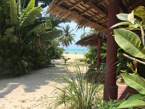 Bungalow Deluxe, 1 phòng ngủ, quang cảnh một góc biển | Quang cảnh từ phòng