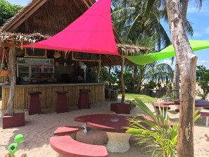 Bar (en la propiedad)