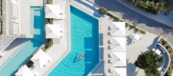 Relux Ios Hotel