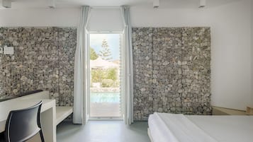 Relux Suite, Private Pool | Vista desde la habitación