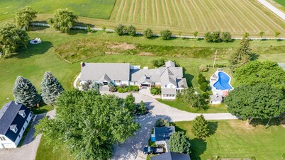 Mountain Ash Farm Country Manor