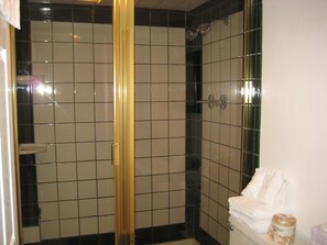 Condo, 3 Bedrooms (+ Loft) | Bathroom shower - La Vista Blanc by Mammoth Reservation Bureau (Mammoth Lakes)