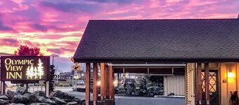 Olympic View Inn