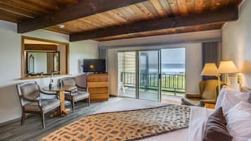 King Balcony Ocean View Pet Friendly | View from room