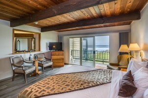 King Balcony Ocean View Pet Friendly | View from room