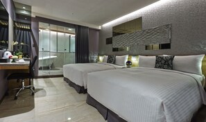 A modern hotel room with two beds, a desk, and a shower area. - Beauty Hotels Taipei - Hotel Bstay (Taipei)