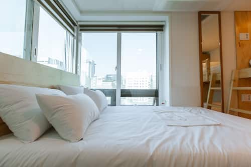 Familienzimmer, Stadtblick (with Bunk Bed) | Ausblick vom Zimmer